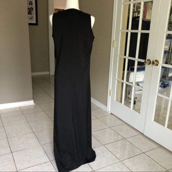 NEW Floral Maxi Dress - Picture 4 of 8